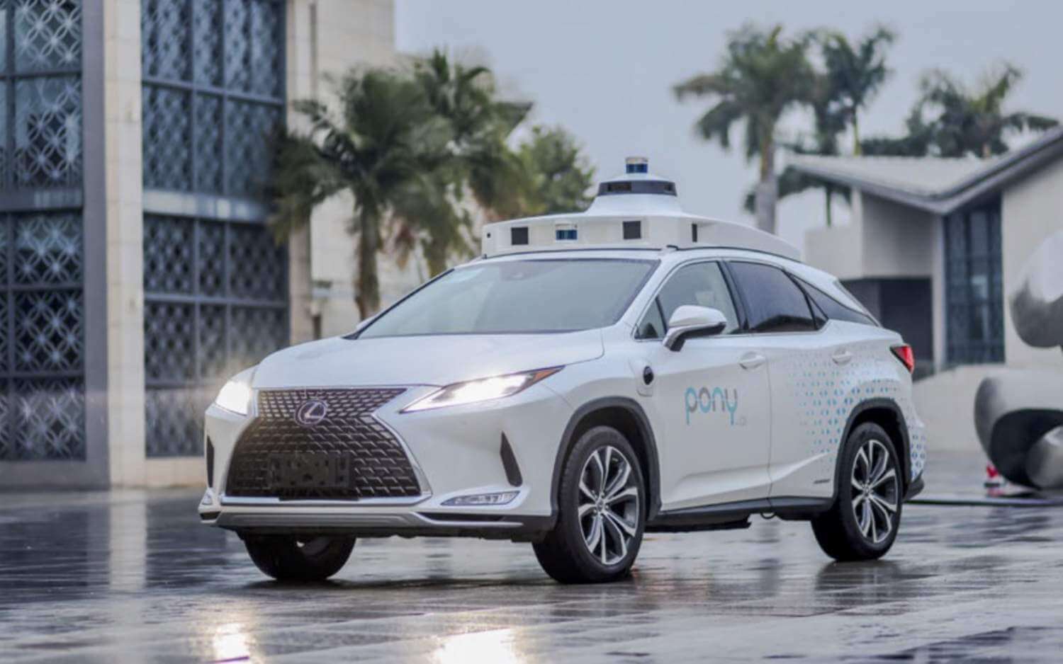 Lexus RX450h con tecnología Pony.ai