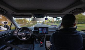 <h1>Lexus RX450H con Pony.ai</h1><div class=