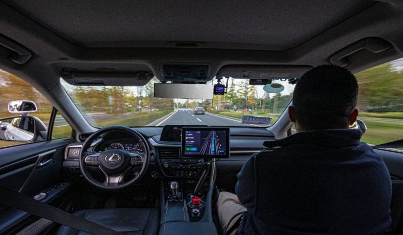 <h1>Lexus RX450H con Pony.ai</h1><div class=