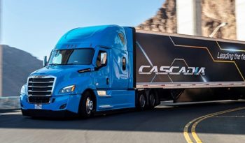<h1>Freightliner con Waymo Driver</h1><div class=