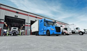 <h1>Freightliner con Waymo Driver</h1><div class=