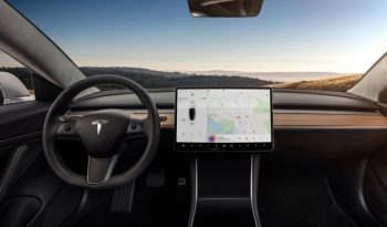 <h1>Tesla Model 3, el hermano menor del Model S con AutoPilot</h1><div class=