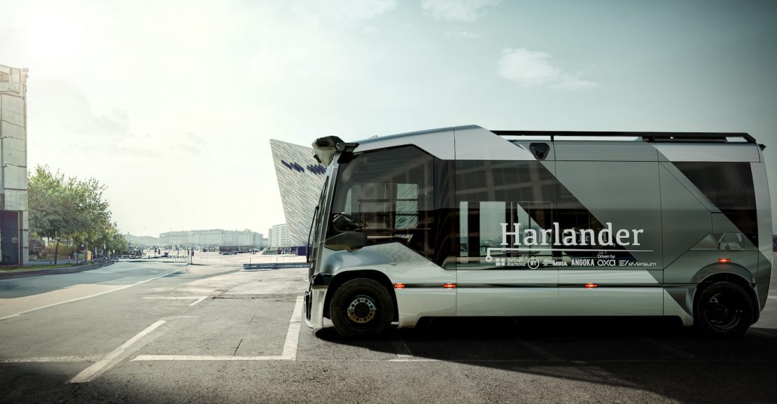 Belfast se prepara para la llegada de autobuses eléctricos autónomos en 2025