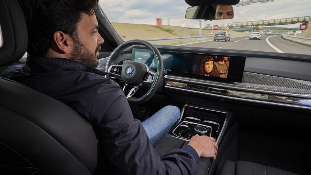 BMW incorpora la conducción altamente automatizada de Nivel 3 en su nueva Serie 7