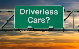 El impacto de los vehículos autónomos en el futuro del seguro de autos: Un análisis de MarketWatch Guides