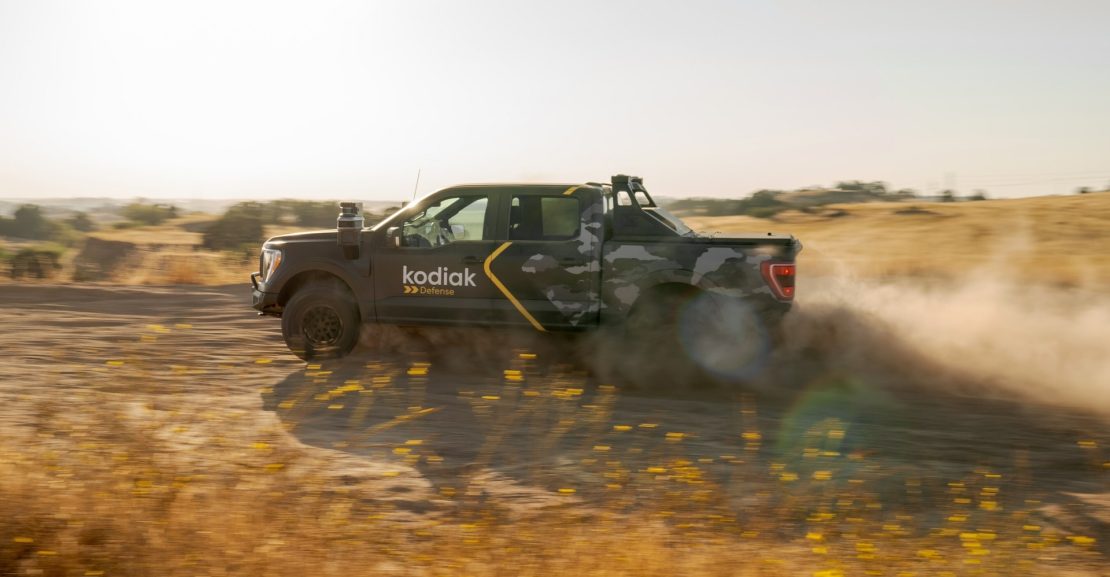 Kodiak Robotics presenta su primer vehículo autónomo de prueba para el Departamento de Defensa de EE.UU.