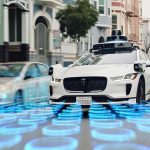 Waymo supera a los conductores humanos en seguridad vial tras recorrer 7 millones de millas sin accidentes