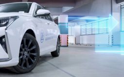 ZF lanza innovadora Unidad de Control de Estacionamiento que promete revolucionar el estacionamiento automatizado