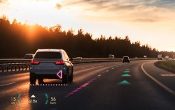 La revolución de la conducción: Realidad Aumentada en el Parabrisas transforma la industria automotriz