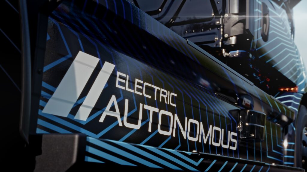 Daimler Truck avanza hacia la sostenibilidad con el lanzamiento del camión autónomo y eléctrico eCascadia