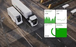 Einride y DP World se unen para implementar el sistema de movilidad de carga eléctrica y autónoma más grande del Medio Oriente