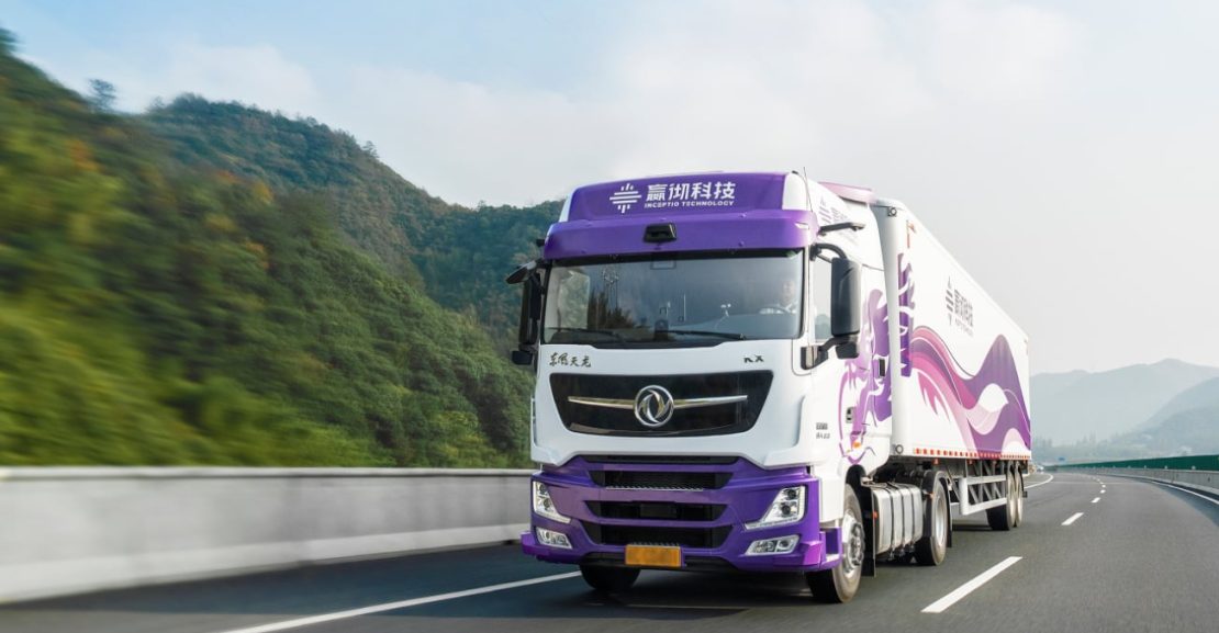 Inceptio Technology alcanza un hito con 100 millones de kilómetros recorridos por sus camiones autónomos en operaciones comerciales seguras