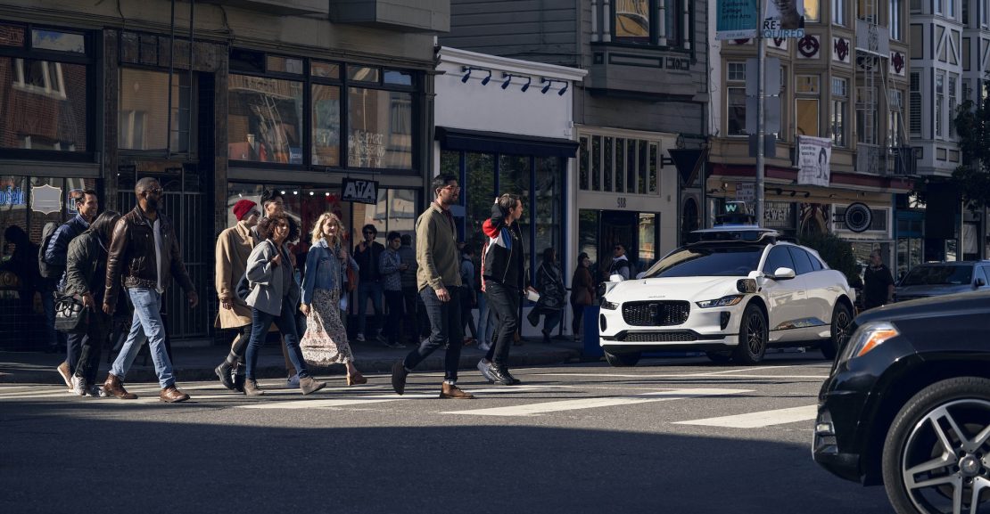 La NHTSA investiga 22 incidentes relacionados con vehículos autónomos de Waymo