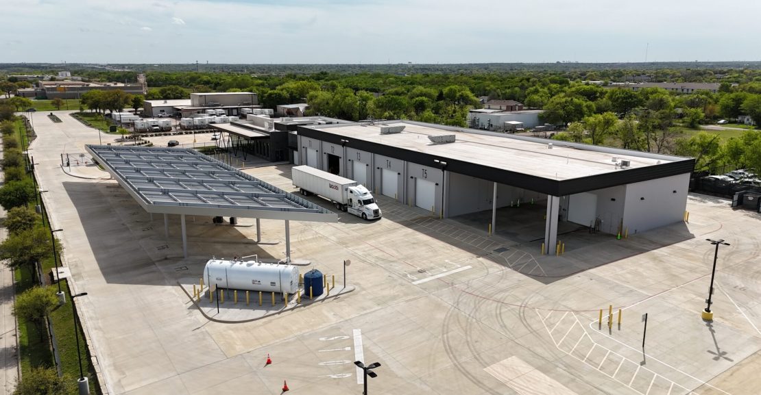 Waabi inaugura un nuevo terminal de camiones autónomos en Texas para fortalecer su expansión en la región