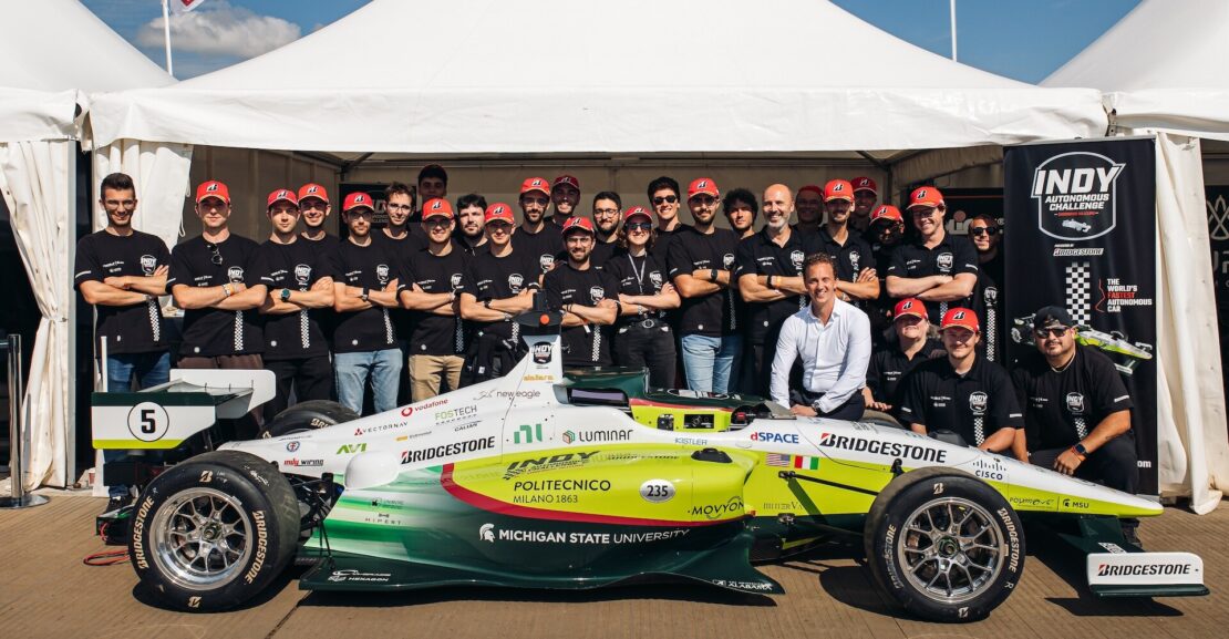El vehículo autónomo AV-24 rompe récord en el Festival de Velocidad de Goodwood y marca un hito en la movilidad autónoma