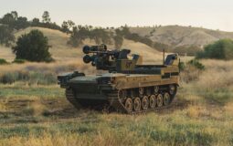 Textron Systems y Kodiak Robotics revolucionan la defensa con el vehículo autónomo RIPSAW M3