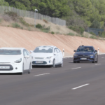 "Euro NCAP evalúa sistemas de conducción asistida: BMW i5 y Mercedes-Benz Clase C destacan, BYD ATTO 3 no recomendado"