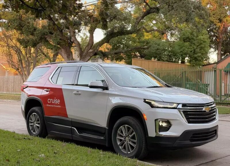 "Cruise y Numotion lanzan servicio de transporte accesible para usuarios de sillas de ruedas en Houston"