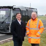 "Belfast lanzará en 2025 el primer vehículo autónomo para pasajeros de Irlanda del Norte"