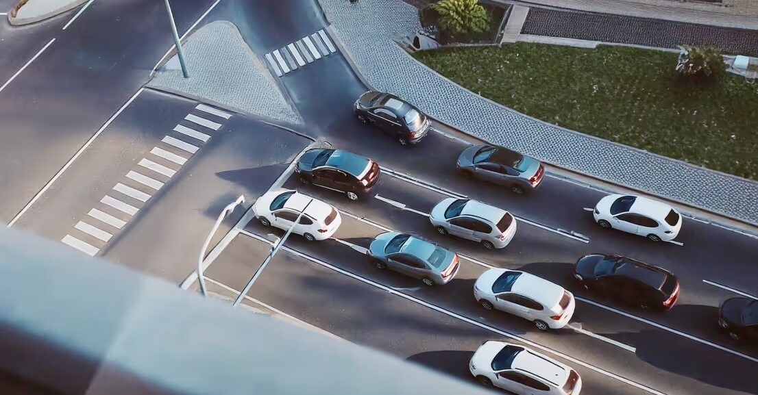 "Nexar y Japan Post Transport se unen para mejorar carreteras y avanzar en vehículos autónomos"