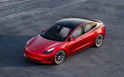 "NHTSA investiga el sistema Actually Smart Summon de Tesla por accidentes y fallos de seguridad"