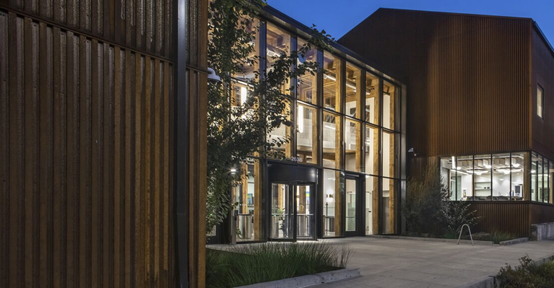 Jaguar Land Rover invertirá 180 millones de dólares en su centro tecnológico de Portland para impulsar el desarrollo de software